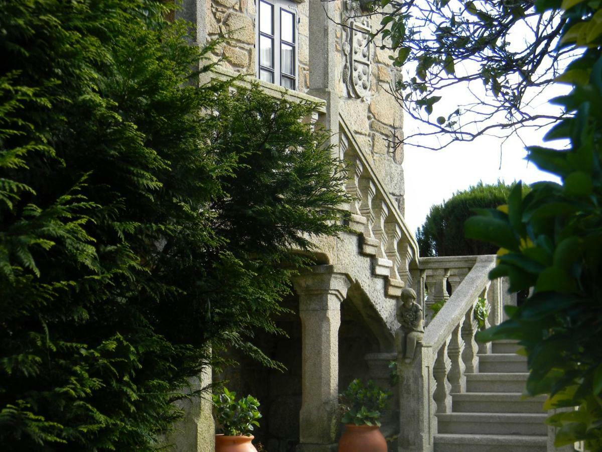 リバドゥミア Pazo Carrasqueira Bed & Breakfast エクステリア 写真