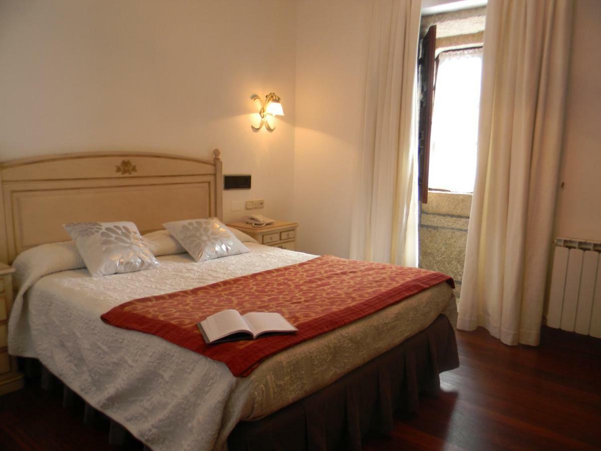 リバドゥミア Pazo Carrasqueira Bed & Breakfast エクステリア 写真